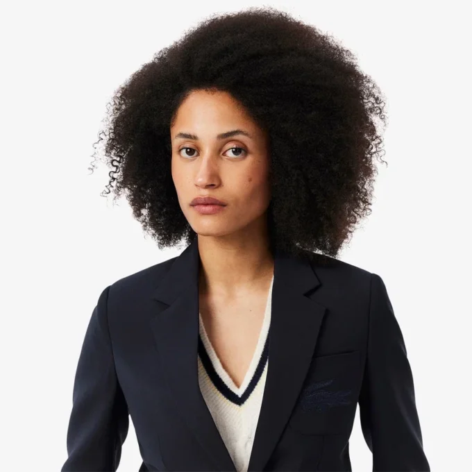 Blazer de lã com corte justo e logótipo bordado para mulher