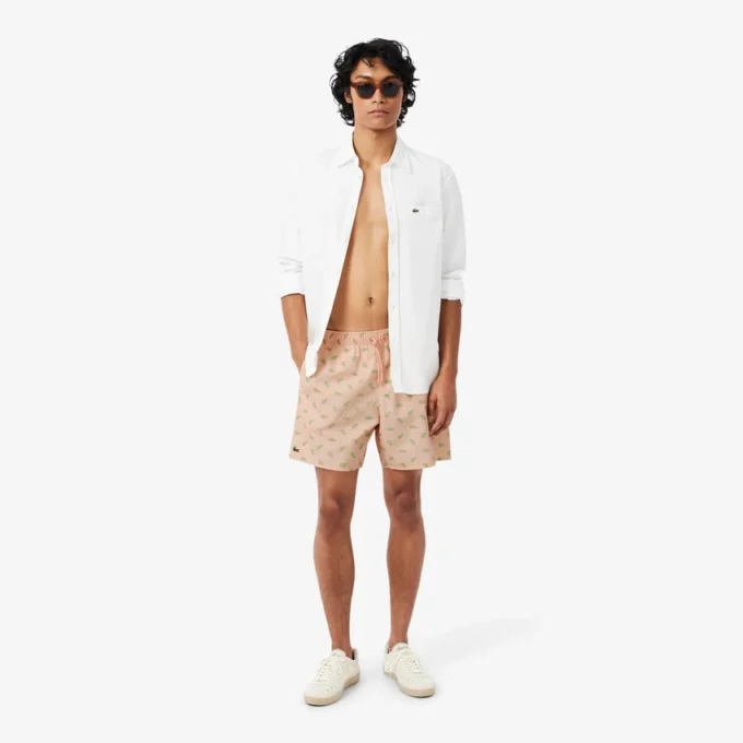 Boxers de banho de comprimento médio com padrão de crocodilo