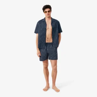 Boxers de banho de comprimento médio com padrão de crocodilo