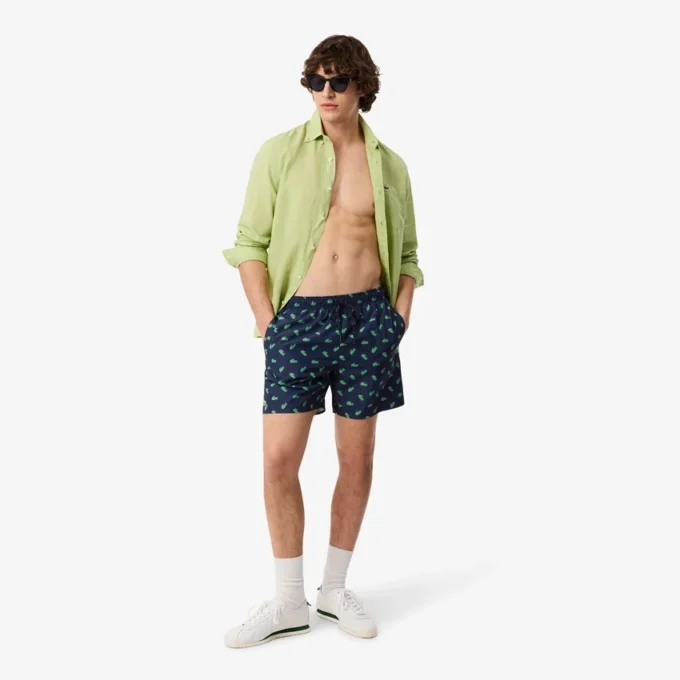 Boxers de banho de comprimento médio com padrão de crocodilo