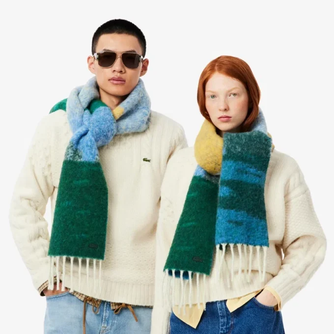 Cachecol unissexo em lã de alpaca com motivo paisagístico