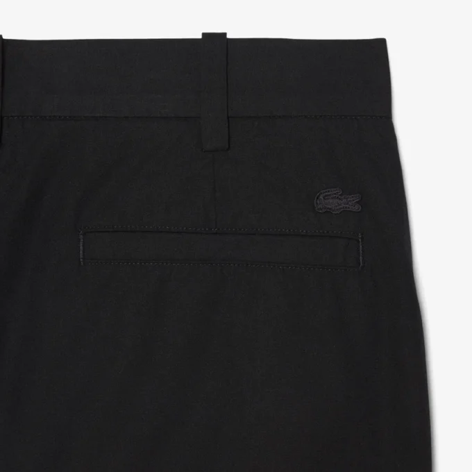 Calças chino de sarja de algodão com corte regular