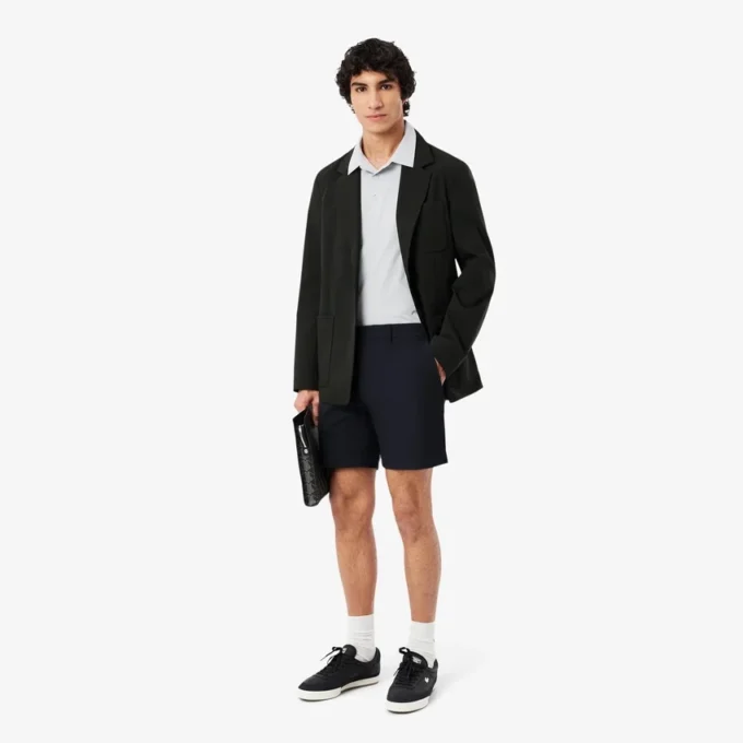 Calções bermudas chino em algodão elástico com corte regular