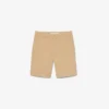 Calções bermudas chino em algodão elástico com corte regular
