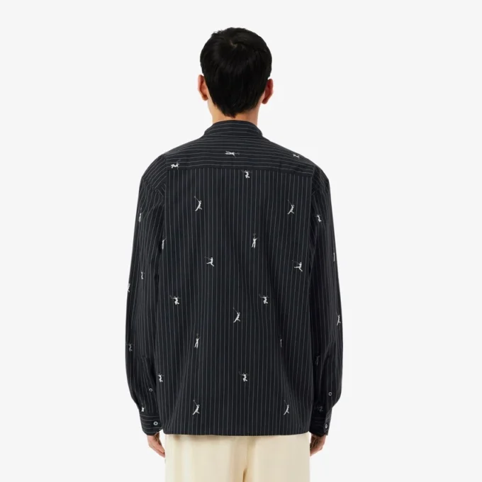 Camisa de algodão bordada com corte descontraído