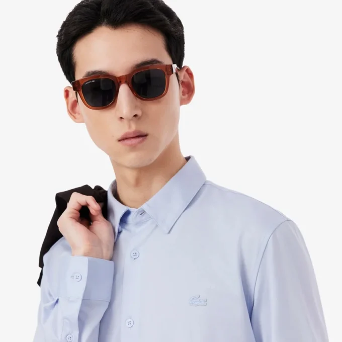 Camisa de corte justo em mistura de algodão e poliéster