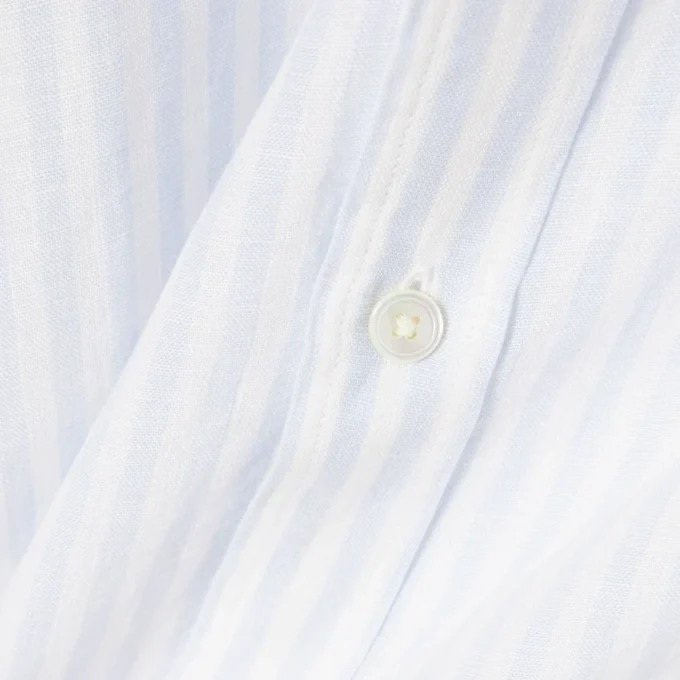 Camisa de linho de manga curta com corte regular para homem
