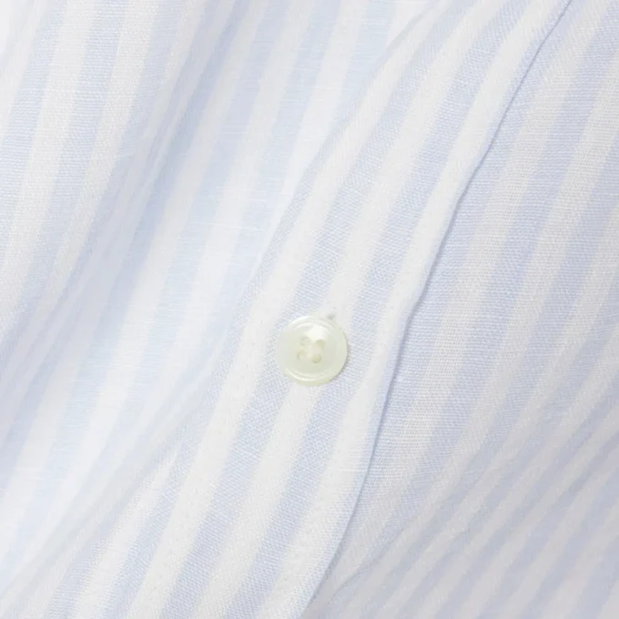 Camisa de linho às riscas de corte regular para homem