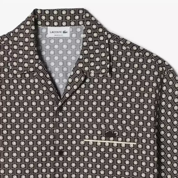 Camisa de manga curta com corte descontraído