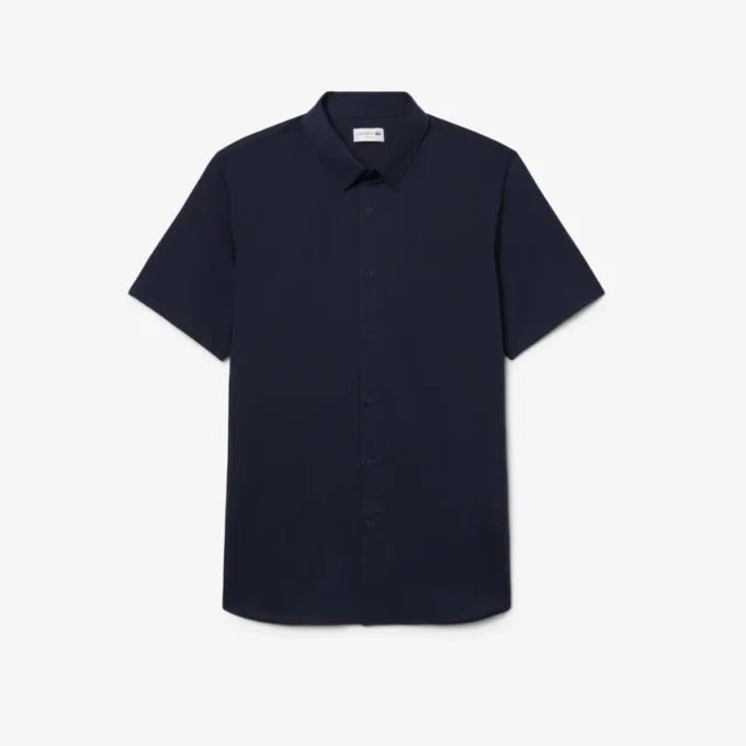 Camisa de manga curta com corte justo