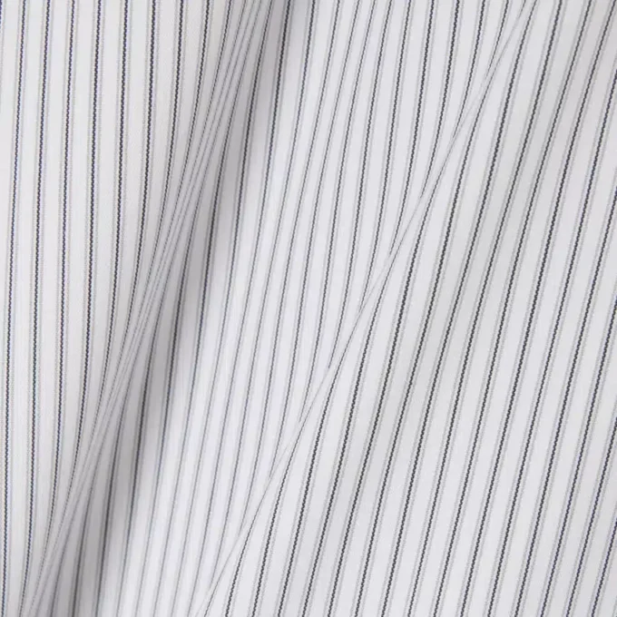 Camisa de popeline elástico às riscas com corte justo