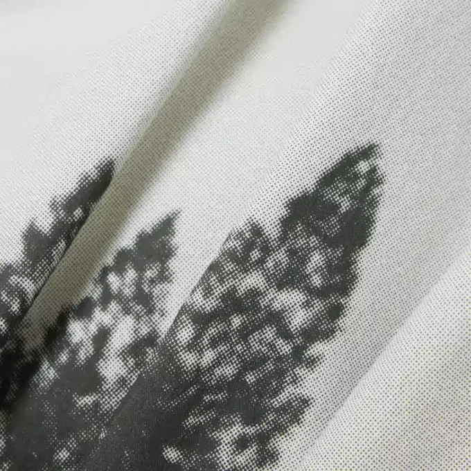 Camisa de sarja de algodão estampada com corte descontraído