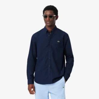 Camisa em popeline elástico de corte regular