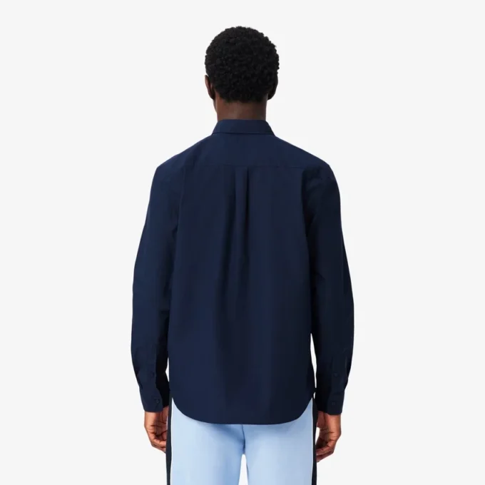 Camisa em popeline elástico de corte regular