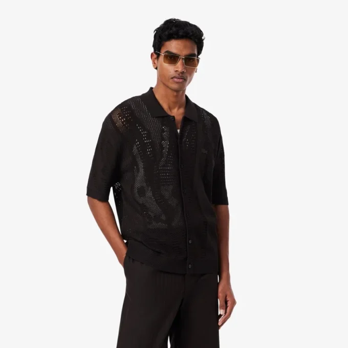 Camiseta com croco em malha rendada