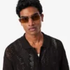 Camiseta com croco em malha rendada