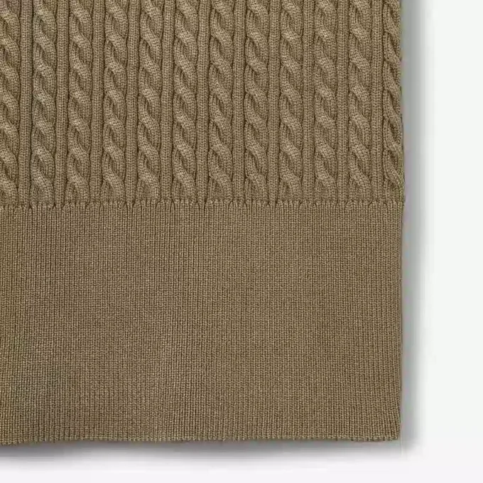 Camisola com gola polo e malha trançada da coleção de passerelle