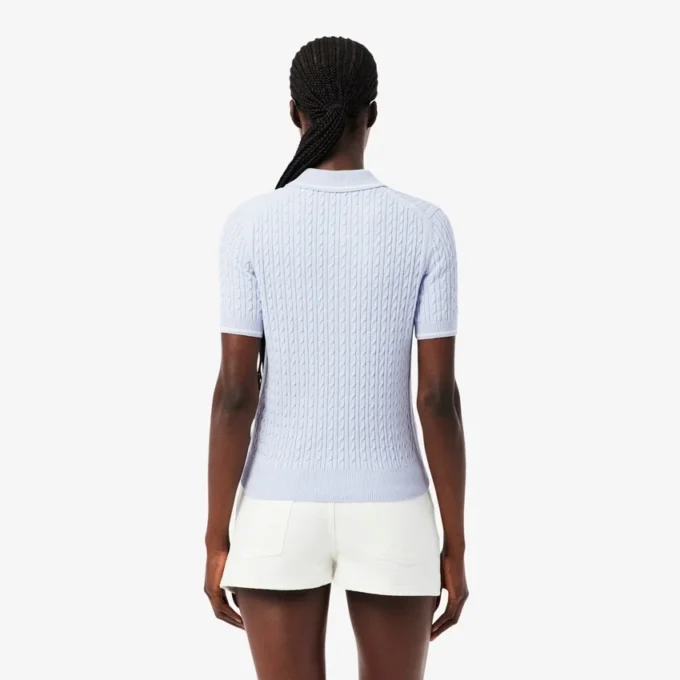 Camisola com gola polo em malha trançada às riscas