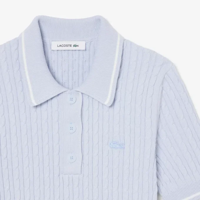 Camisola com gola polo em malha trançada às riscas
