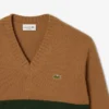 Camisola de gola em V em lã às riscas para homem