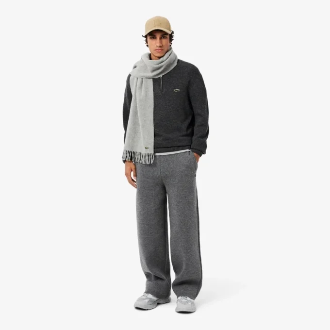 Camisola de lã com gola alta e fecho para homem