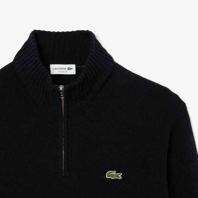 Camisola de lã com gola alta e fecho para homem