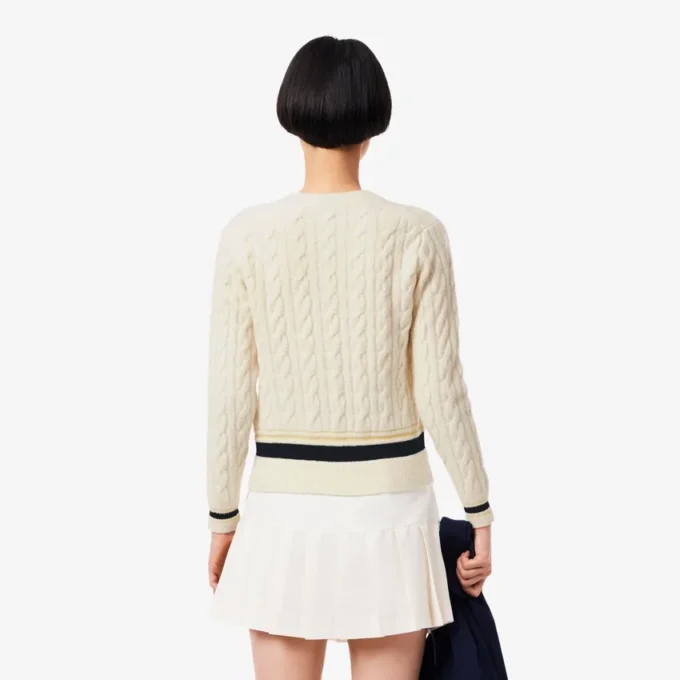 Camisola de lã com ponto trançado para mulher