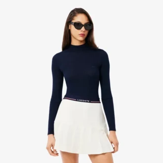 Camisola de malha canelada de lã merino com gola alta para mulher