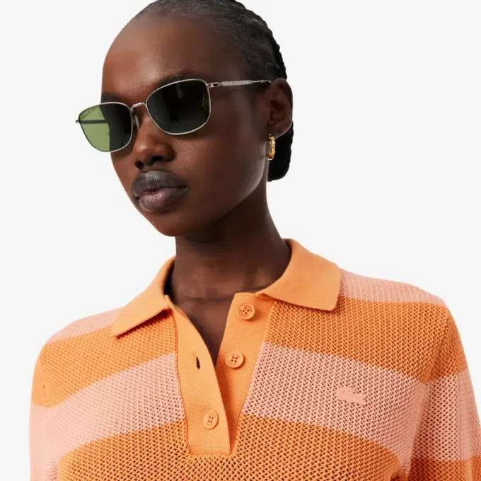 Camisola de malha com riscas e gola polo