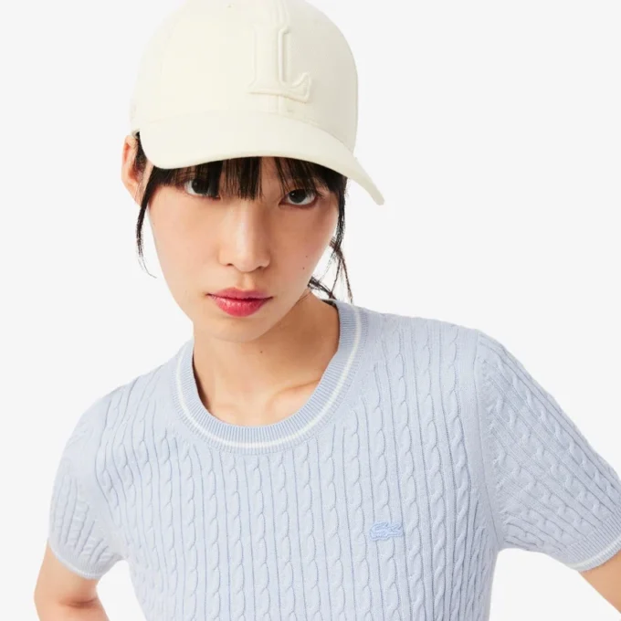 Camisola de malha trançada de manga curta