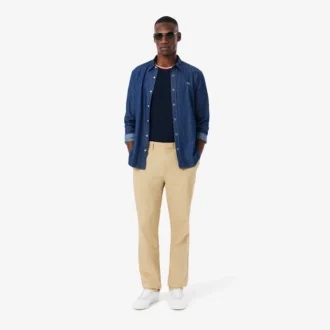 Camisola de pijama masculina com gola contrastante