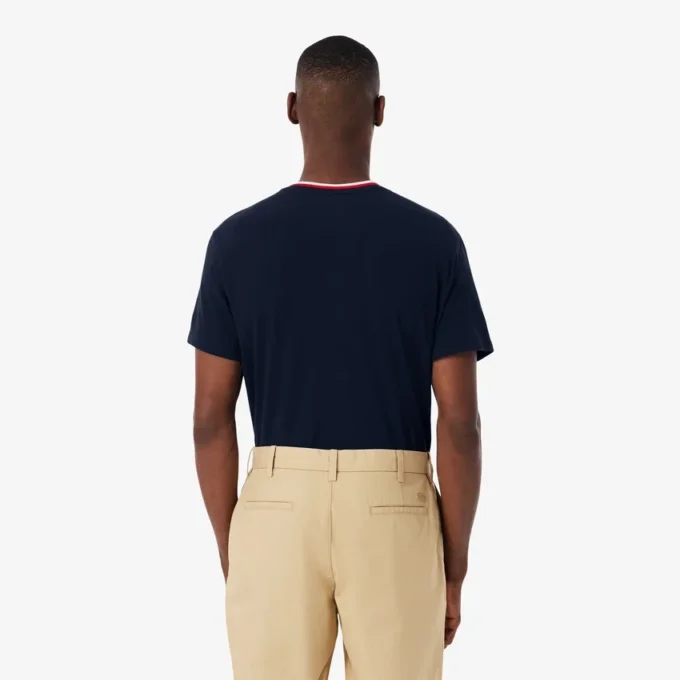 Camisola de pijama masculina com gola contrastante