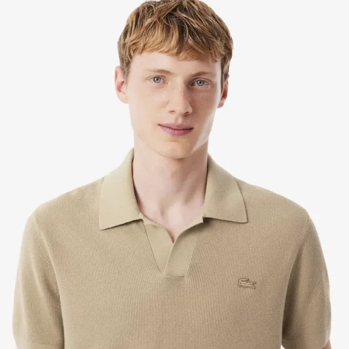 Camisola masculina de gola polo aberta em mistura de algodão