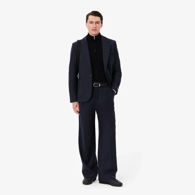 Conjunto de presente com cinto de couro liso e fivela