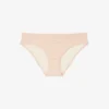 Cueca de malha com marca na cintura