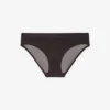 Cueca de malha com marca na cintura
