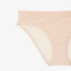 Cueca de malha com marca na cintura