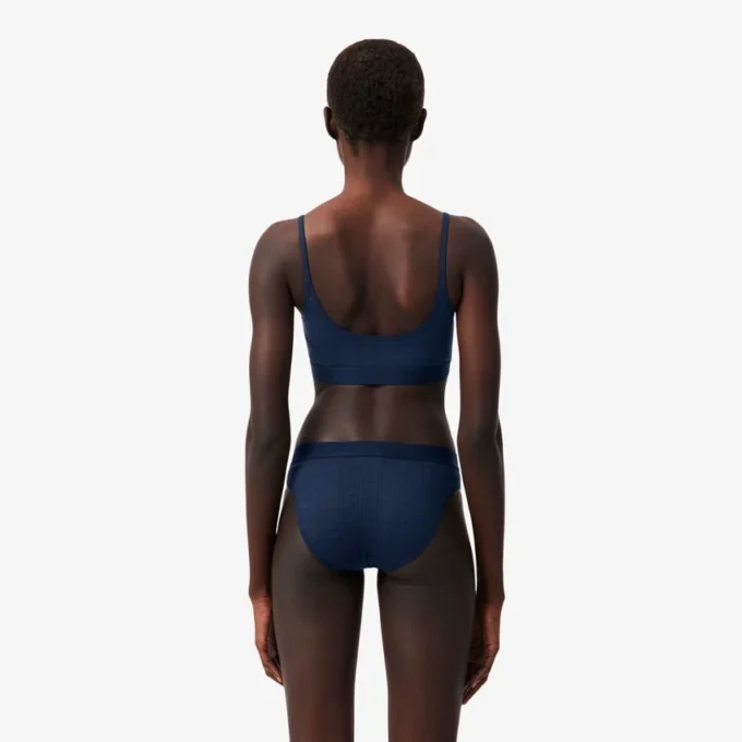 Cueca de malha elástica com ponto de renda