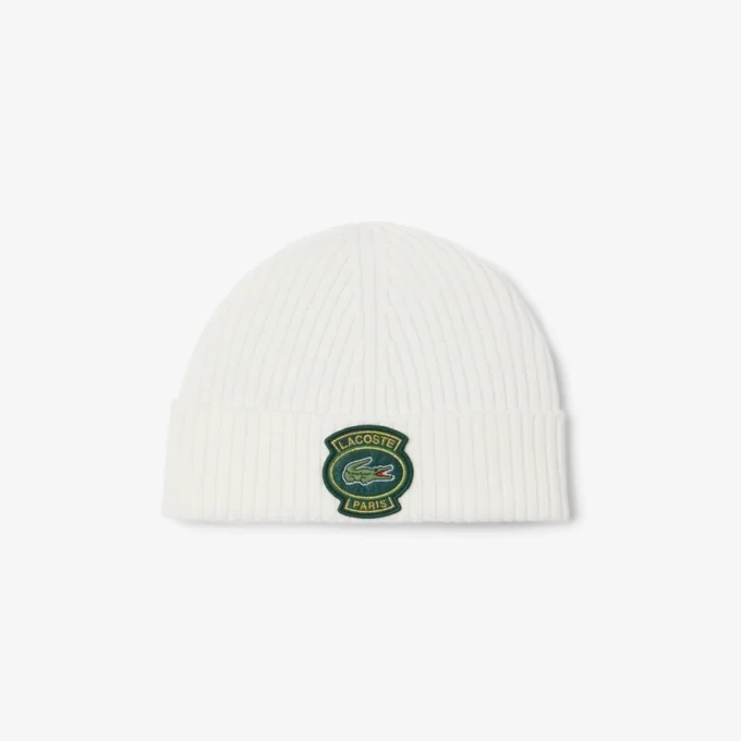 Gorro unissexo de lã com canelado e emblema