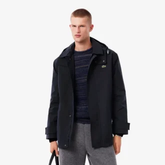 Parka com capuz repelente de água de comprimento médio para homem