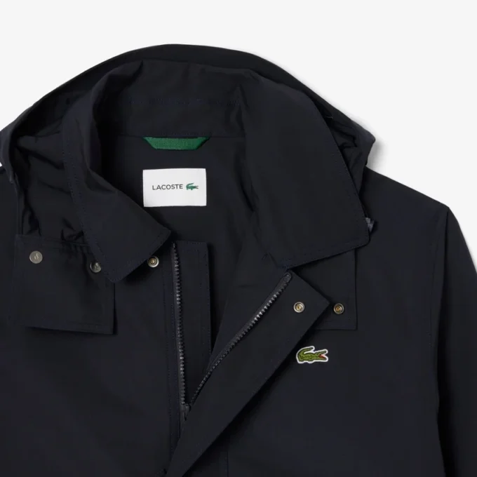 Parka com capuz repelente de água de comprimento médio para homem
