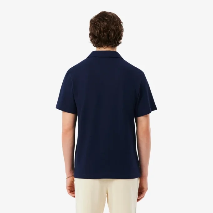 Polo de algodão e linho com corte clássico