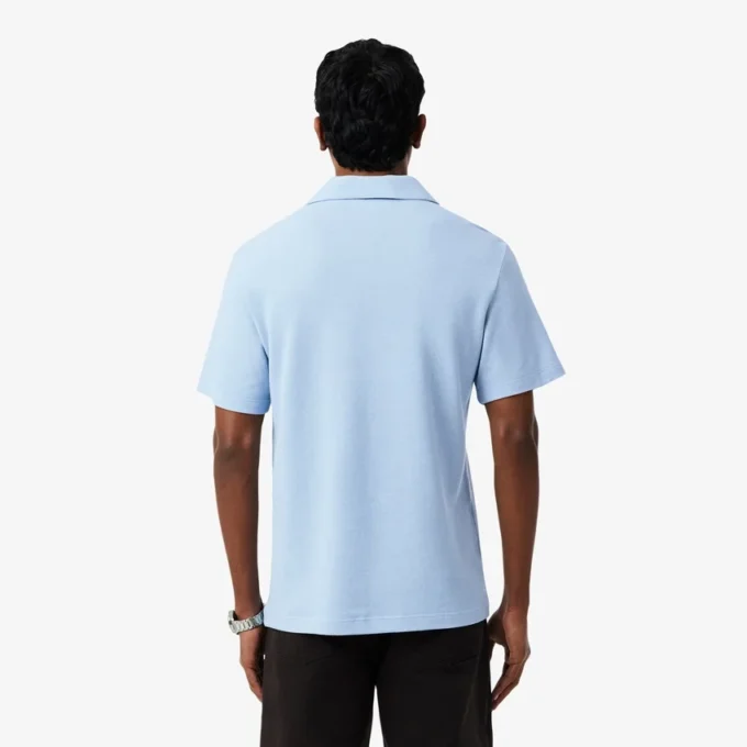 Polo de algodão e linho com corte clássico