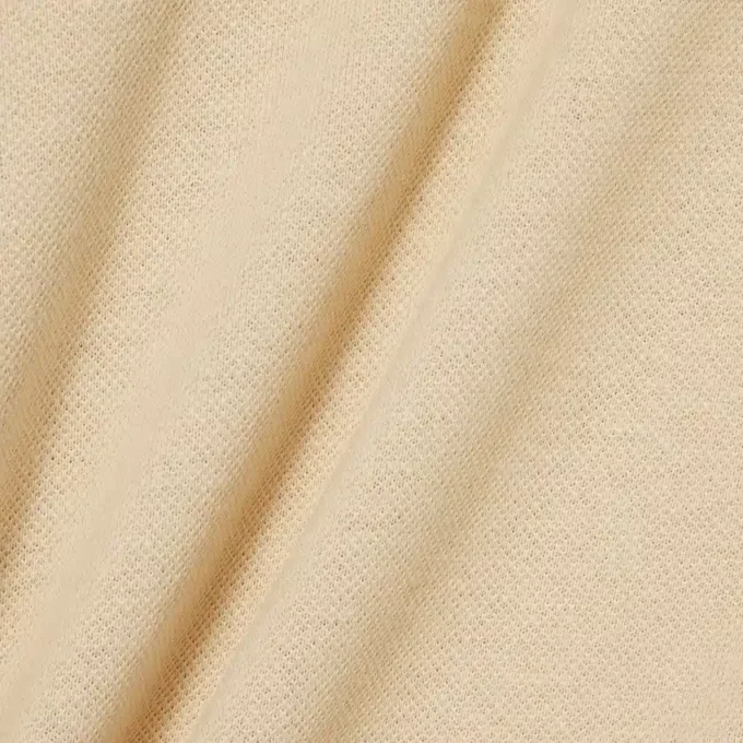 Polo de algodão e linho com corte clássico