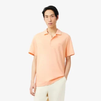Polo de corte clássico com textura