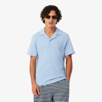 Polo de corte clássico com textura