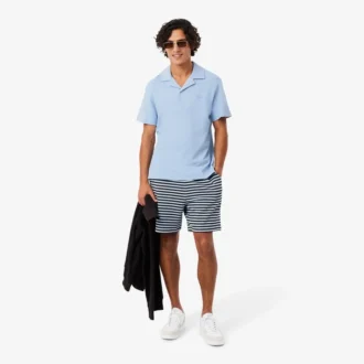 Polo de corte clássico com textura