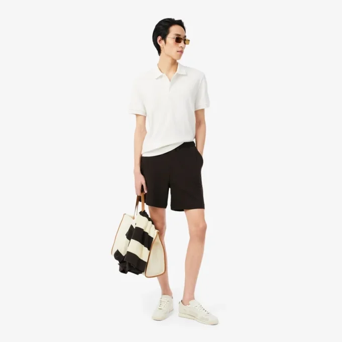 Polo de malha canelada com corte clássico