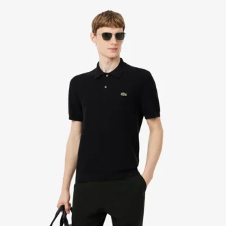 Polo de malha com corte clássico