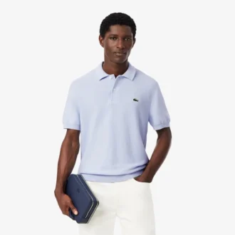 Polo de malha com corte clássico